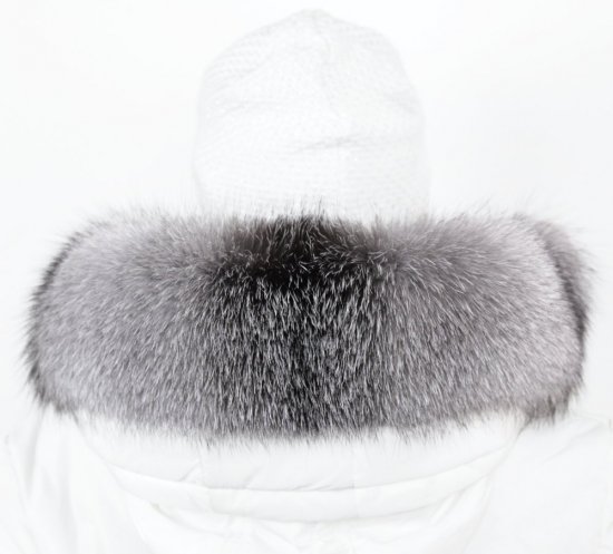 Fur trim on the hood - fox collar bluefrost LB 42/1 (70 cm) 1