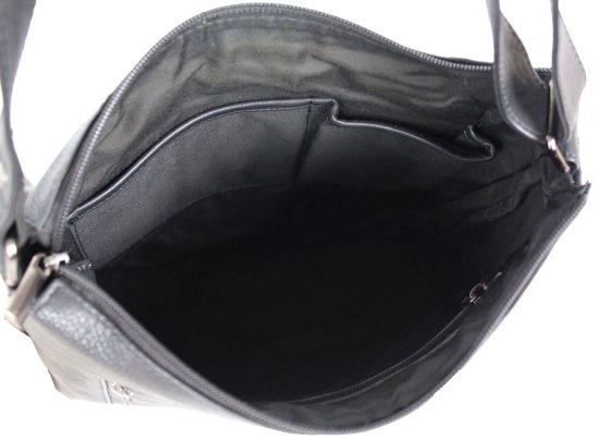 Dámská kožená taška přes rameno Laura černá - vnitřní výbava Dámská kožená taška přes rameno Laura černá - vnitřní výbava