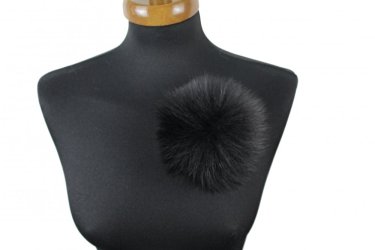 Kožešinová bambule liška černá (11 - 12 cm)