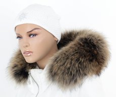 Kožešinový lem na kapuci - límec mývalovec M 35/24 (70 cm) Kožešinový lem na kapuci - límec mývalovec M 35/24 (70 cm)