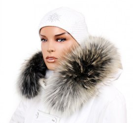 Kožešinový lem na kapuci - límec mývalovec arctic snowtop M 31/11 (70 cm) Kožešinový lem na kapuci - límec mývalovec arctic snowtop M 31/11 (70 cm)