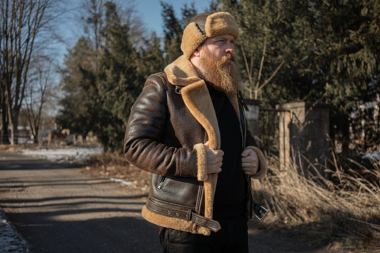 Kožešinová ušanka SPITFIRE - hnědá antik/béžový beránek