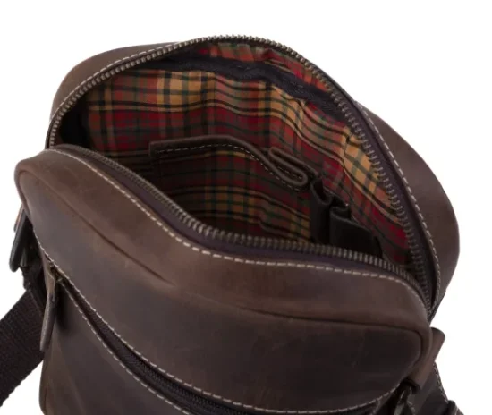 Pánská kožená taška přes rameno 23322 hnědá-tm. hnědá - vnitřní vybavení 2 Pánská kožená taška přes rameno 23322 hnědá-tm. hnědá - vnitřní vybavení 2