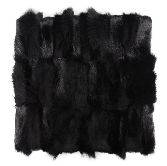 Kožešinový podsedák liška černý - přední strana