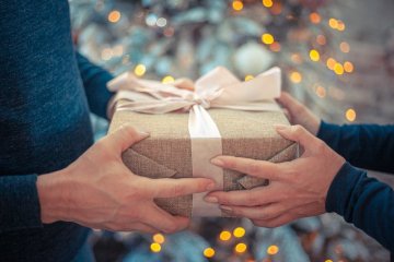 Tipy na vánoční dárek pro ženu, které ji potěší