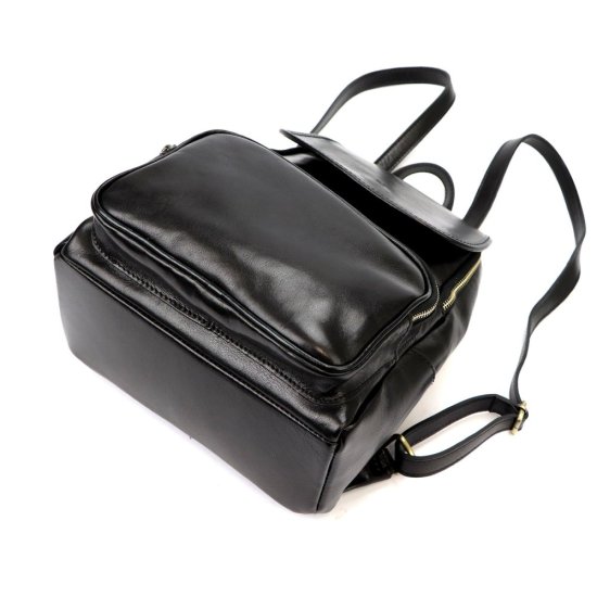 Kožený batoh Jordan černý - spodní část