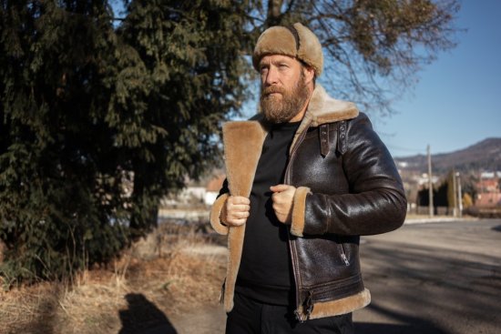 Kožešinová ušanka SPITFIRE - hnědá antik/béžový beránek