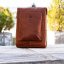 Kožený batoh Axel koňak - reálná velikost Kožený batoh Axel koňak - reálná velikost