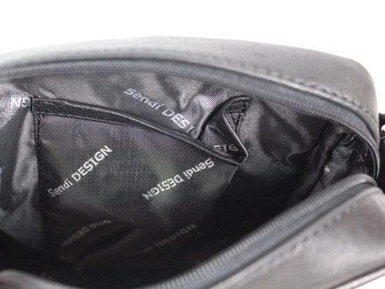 Pánská kožená taška přes rameno  MARK 2 černá - vnitřní výbava (kapsa na mobil)