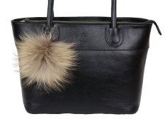 Kožušinový prívesok ku kabelke medvedíkovec béžový 1