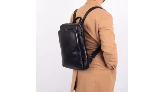 Kožený batoh UNISEX 2106 čierny